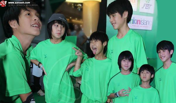 หล่อทั้งบ้าน เจ้าขุน เจ้านาย เจ้าสมุทร สาวกรี๊ด!!