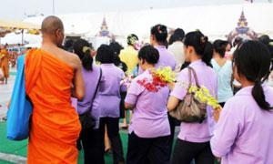 กิจกรรมในวันวิสาขบูชาสำหรับชาวพุทธ