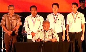 สุเทพ ลั่น! ถ้า ยิ่งลักษณ์ ลาออก ม็อบสลายทันที