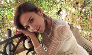 นี่ชุดเดินเล่นของคุณนายอั้มเหรอ