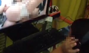คลิปเด็กดูหนังโป๊กลางร้านเกม ชาวเน็ตจวกคนถ่าย